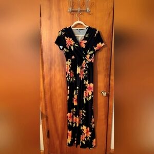 Floral Black Maxi Maternity Dress